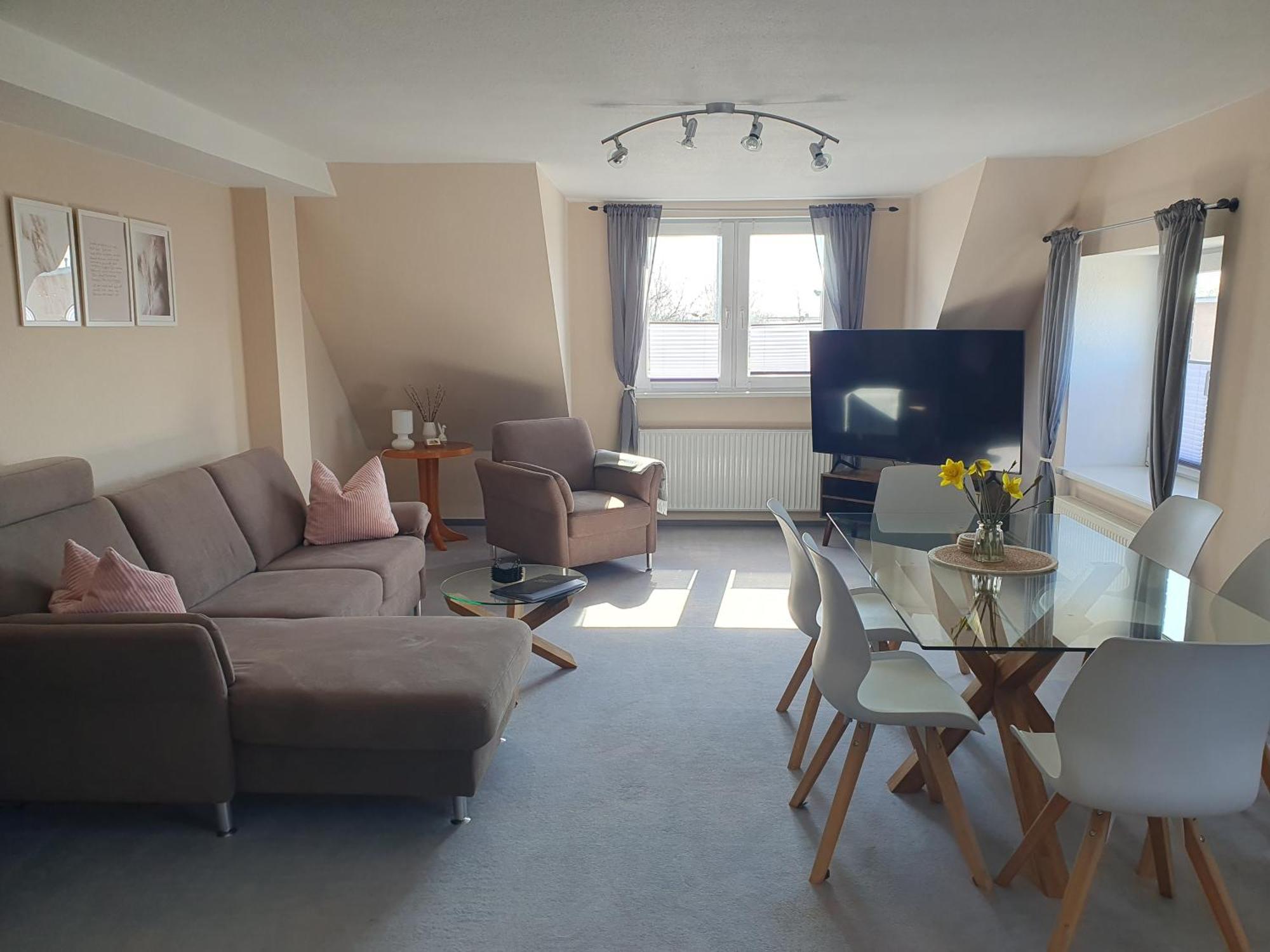 Neumuehler Hof- Ferienwohnung "Thomas" 3 Zimmer,3 Baeder Mit Dusche, Kostenfreie Parkplaetze Vor Dem Haus Schwerin  Exterior foto